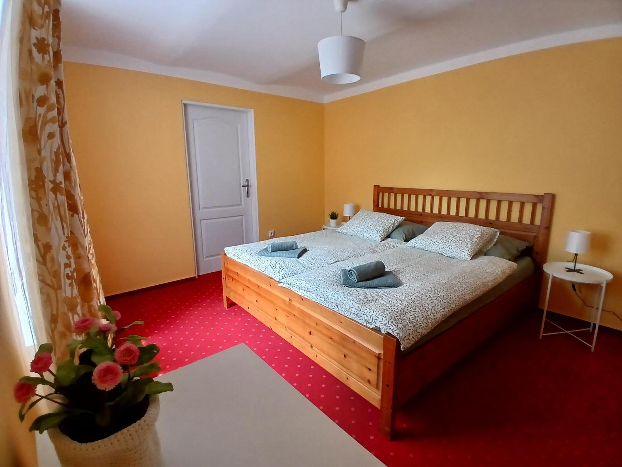 Villa Dum Krcin à Náchod Extérieur photo
